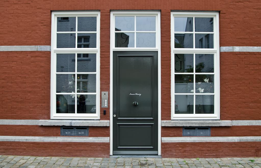 Apartment Innova Housing